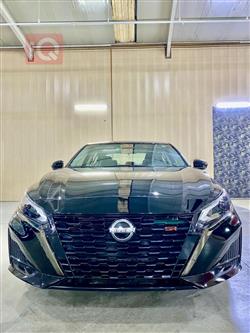 نیسان ئەلتیما